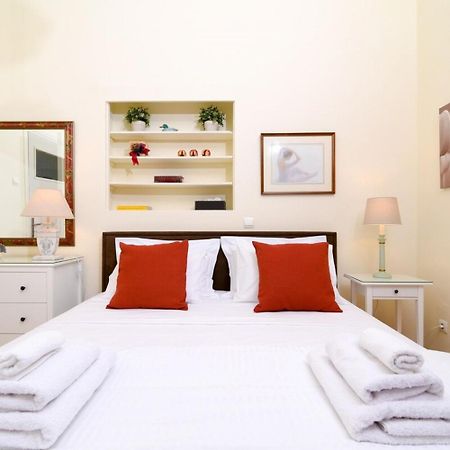 Classy Apartment In The Heart Of Atény Exteriér fotografie
