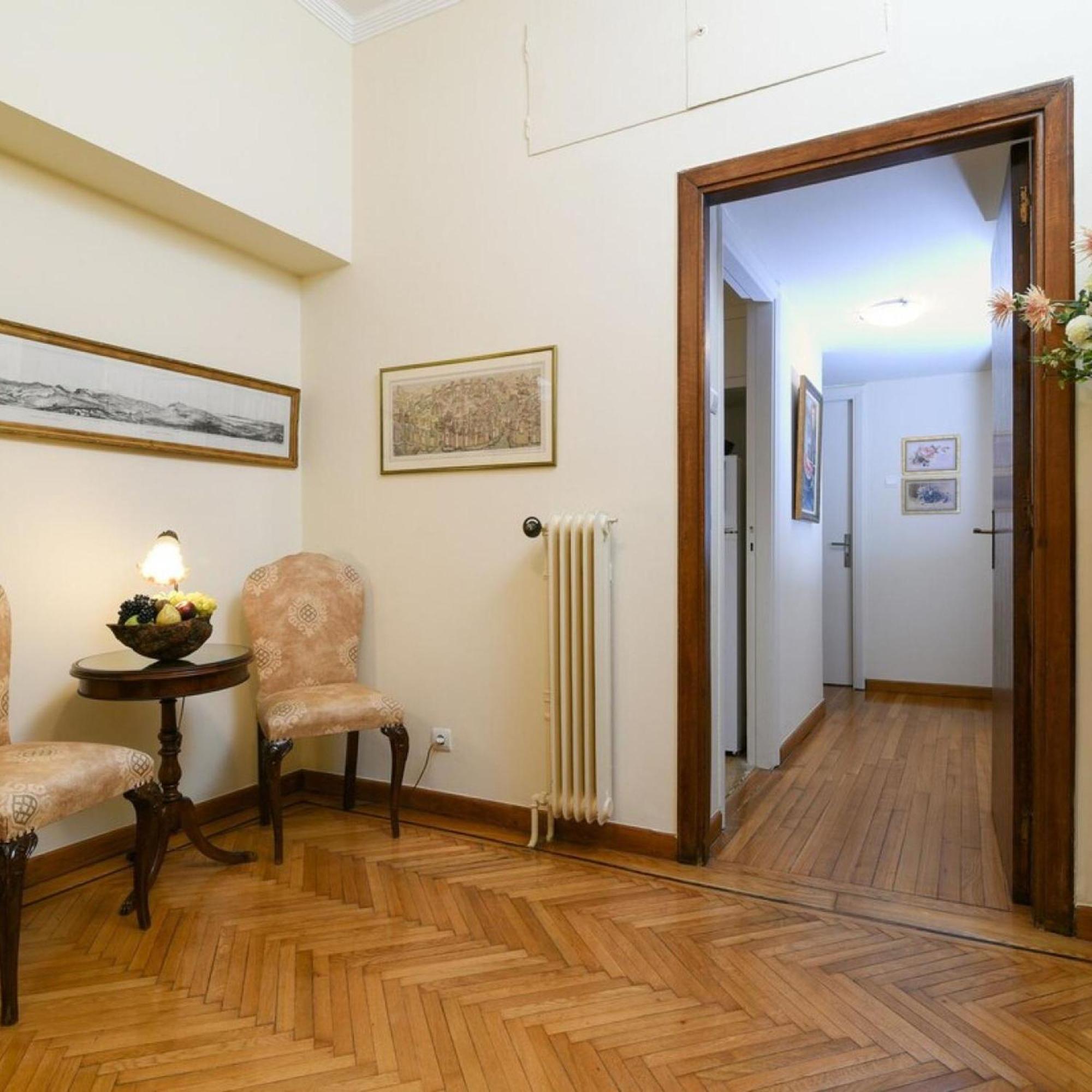 Classy Apartment In The Heart Of Atény Exteriér fotografie
